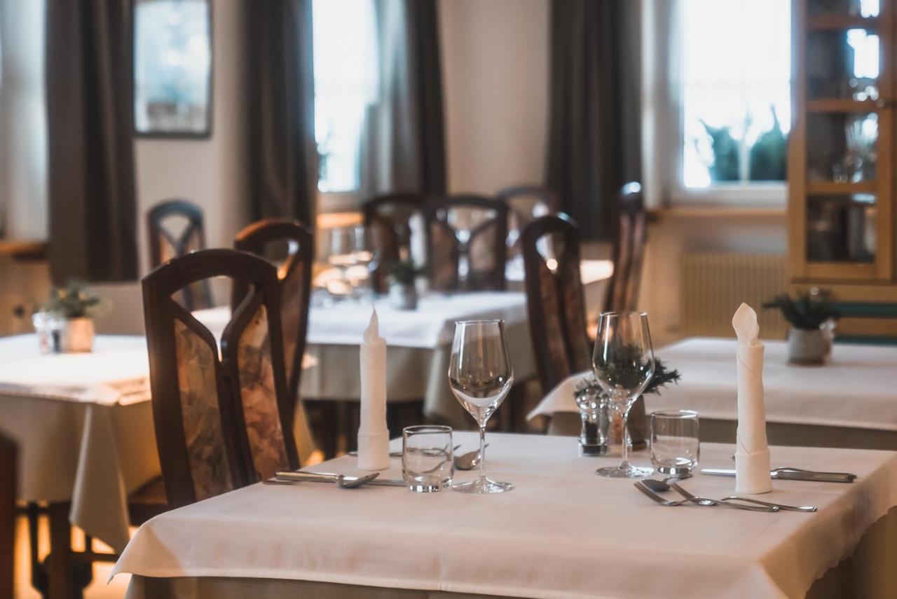 Hotel Villa Waldheim San Candido Esterno foto