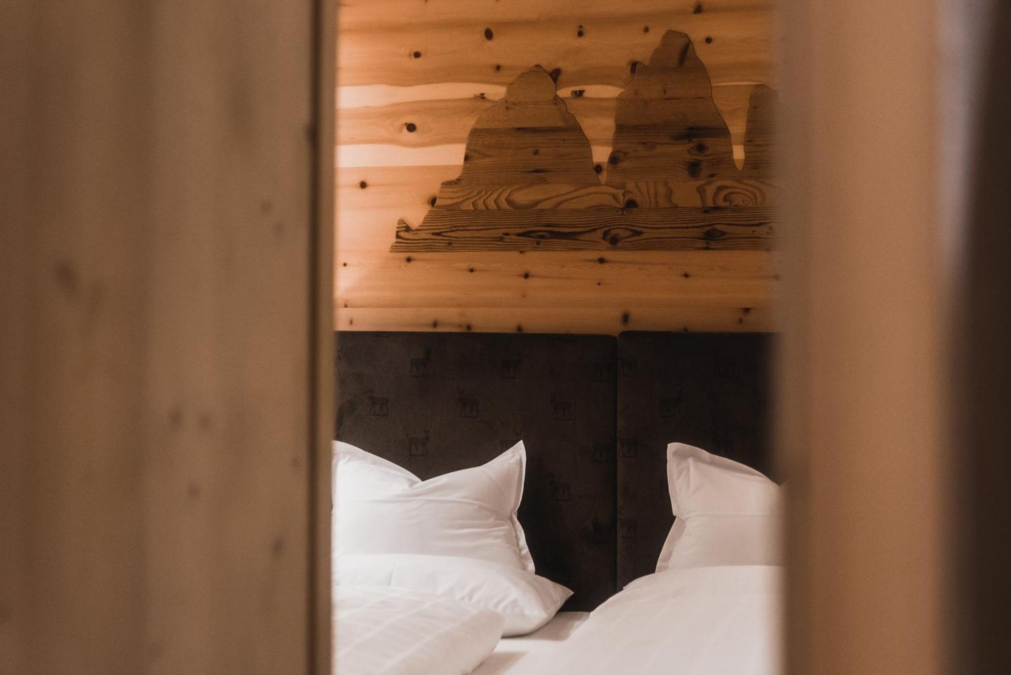 Hotel Villa Waldheim San Candido Esterno foto
